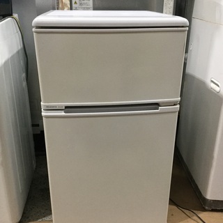 ２０１２年式  モリタ冷蔵庫  ８８リッター
