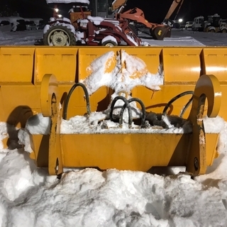 除雪用スノープラウ