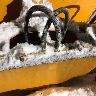 除雪用スノープラウ