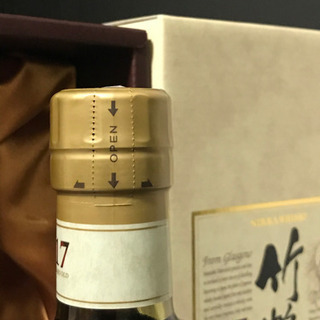 竹鶴17年　化粧箱付き（未開栓）