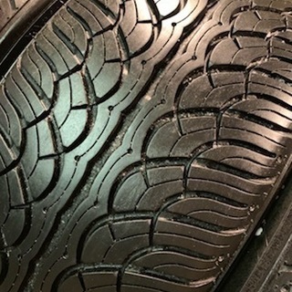 YOKOHAMA/PARADA spec-x 265/50R20 18年製バリ溝夏タイヤ 社外アルミ 20