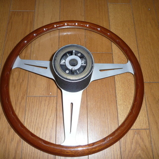 sakuraナルディウッドハンドル(ホーンボタン付) 楽天市場】NARDI ナルディ N810 ブラック/ブルーレザー&ブラック