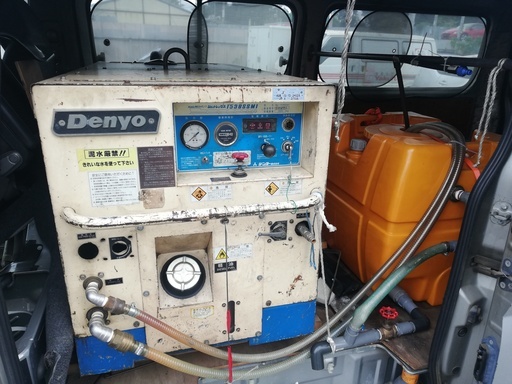 値下げ!ディーゼルエンジン高圧洗浄機デンヨージェットレックス 実働品