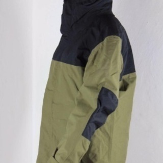 AHハイブリッドダウンスノーボードパーカ　ユニクロ　平野歩夢　マウンテンパーカー タグ付き　新品