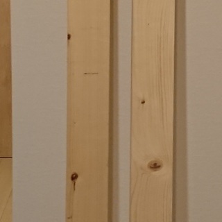 ツーバイフォー材（２×４材）長さ196cmを２本