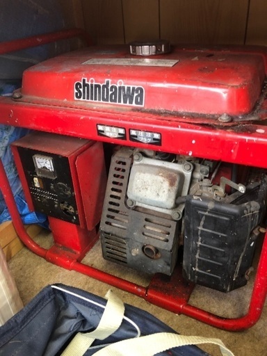 発電機
