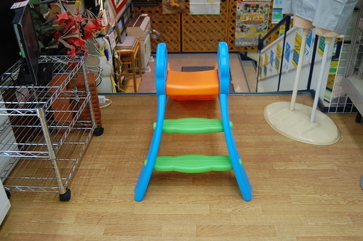 トイザらス Grow N Up おりたたみすべり台 50 18ヶ月以上 室内遊具 おもちゃ 折り畳み 折りたたみ 折畳み Paypay モノハウス平岡店 大谷地のおもちゃ 遊具 の中古あげます 譲ります ジモティーで不用品の処分