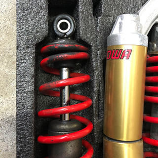 CB400SF REVO リアサスペンション