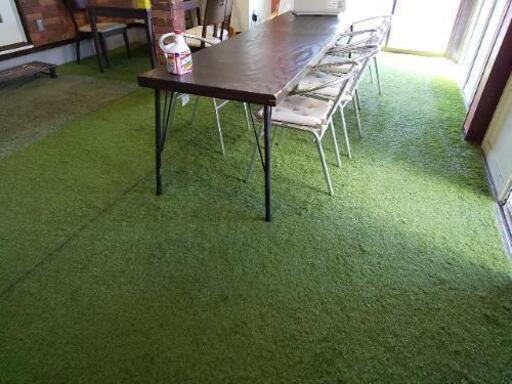 商談中!　未使用　人工芝　新品　本物の様な質感