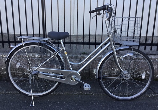 良品✴︎26インチ・自転車 シマノ内装3段変速 色・シルバー