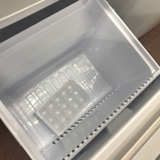 2018年製✿SHARP 137リットル 冷蔵庫