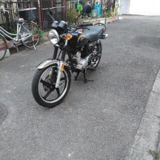 原付　ヤマハYB125 ほぼ新車