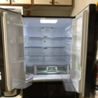 日立615L 6ドア 大型冷蔵庫