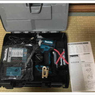 マキタ　インパクト 青色18V 本体、充電器、ケース、ビット　新品未使用品！