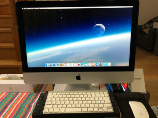 中古美品】iMac (21.5-inch, Mid 2014) - Technical Specifications OS
