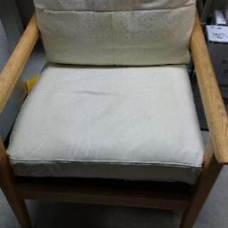 引き取り限定美品シングルソファーパンチングレザー グッドウィル 東三国のソファ 1人用ソファ の中古あげます 譲ります ジモティーで不用品の処分