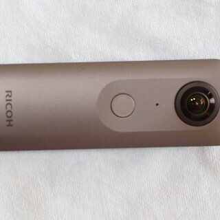【値下げ】RICOH 全天球カメラ　THETA V【送料込み】