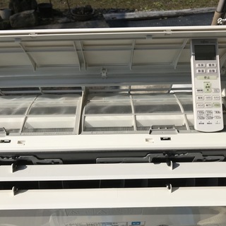 名古屋市郊外配送可能】富士通 2.8kwルームエアコン AS-R28B-W 2013年製