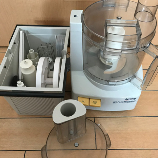 アムウェイ　フードプロセッサー ケース付きオプションパーツセット
