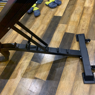 アジャストベンチ