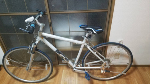 クロスバイク GIANT CS3200