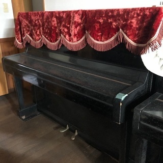 ヤマハ　ピアノ　アップライト