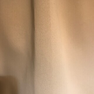 予約投稿　カーテン3
