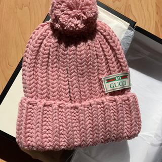 GUCCI ニット帽　(未使用新品)