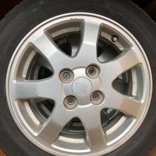 値下げしました ダイハツ純正アルミホイール 155/65-14タイヤ