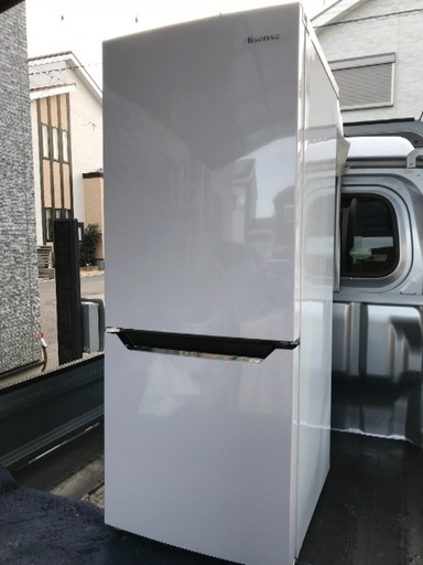 取引中高年式2018年製ハイセンスホワイト冷凍冷蔵庫美品。千葉県内配送無料。設置無料。