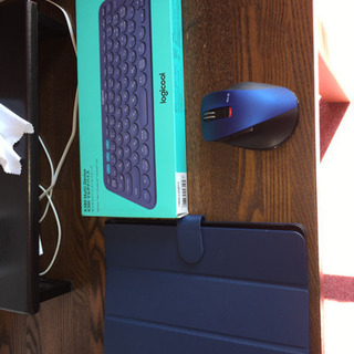 お取引準備中 iPad 第7世代 128GB wifiモデル スペースグレイ ＋