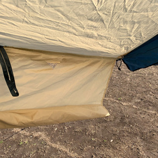 ホールアーステント　EARTH DELTA NEST SHELTER