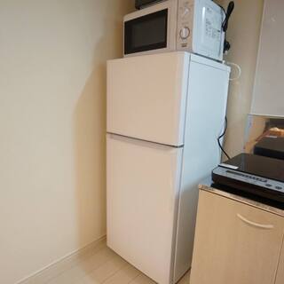 民泊セット／家具家電一式／美品／一部バラ売り可（ダストBOX）