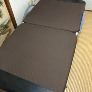 折りたたみ式シングルベッド(パイプ式)