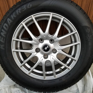 16インチ バリ溝スタッドレスタイヤ値下げ