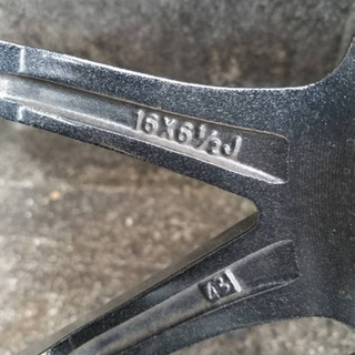16インチ バリ溝スタッドレスタイヤ値下げ