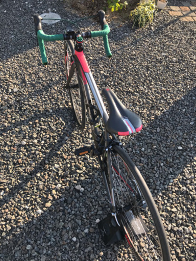 タイヤ新品！【FELT】ZW ロードバイク 700c