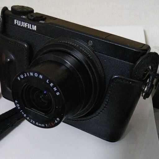 デジタルカメラ FUJI FILM XQ1 BLACK