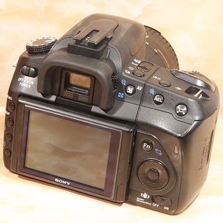 家電 ☆美品級＆ボディ内手振れ補正☆ソニー α300 レンズセット