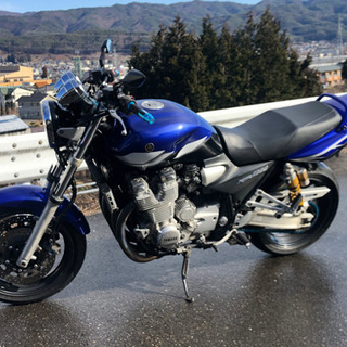 Yamaha XJR1300