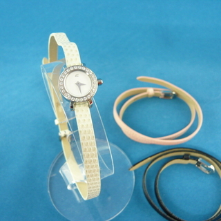 腕時計 4℃ ブレスレット時計 替えベルト付き レディース　西岡店
