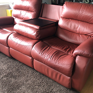 近隣配達可能　美品　ニトリ　電動リクライニングソファ　ビリーバー　3人用 近隣配達可能美品ニトリ電動リクライニングソファビリーバー3人用