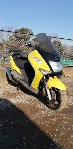 ヤマハ　マジェスティ125FI