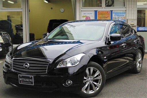 至高のセダン フーガハイブリッド オトロン練馬店 東久留米のフーガの中古車 ジモティー