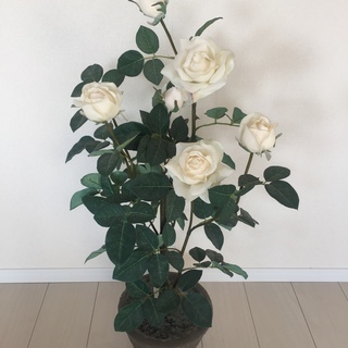 美しいエミリオ ロバのアートフラワー（造花）白薔薇など3点！取り...