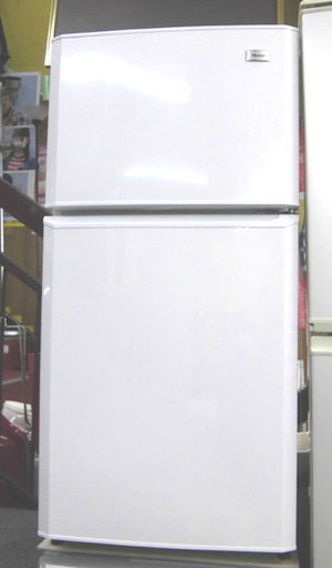札幌 106L 2013年製 ２ドア冷蔵庫 ハイアール JR-N106E 白 ホワイト 新生活 新社会人 学生 単身 一人暮らし 100Lクラス