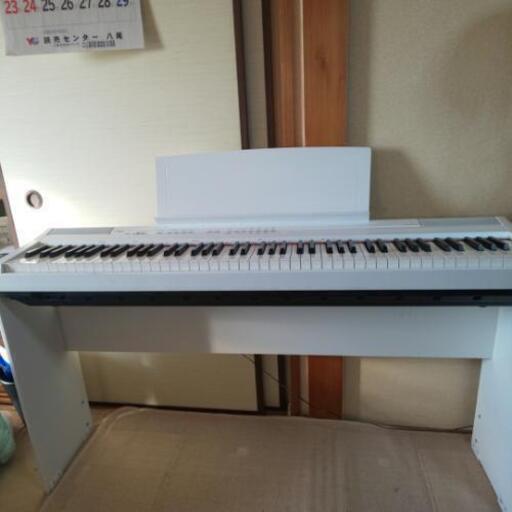 ヤマハ 電子ピアノ