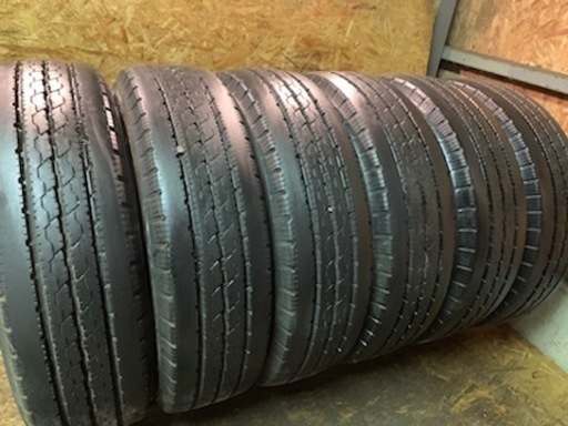 最旬トレンドパンツ Bridgestone DURAVIS R205 205/70R17.5 115/113L