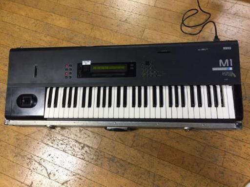 [引き取り限定]KORG M1 シンセサイザー
