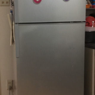 2ドア225リットルシャープ冷蔵庫2013年製